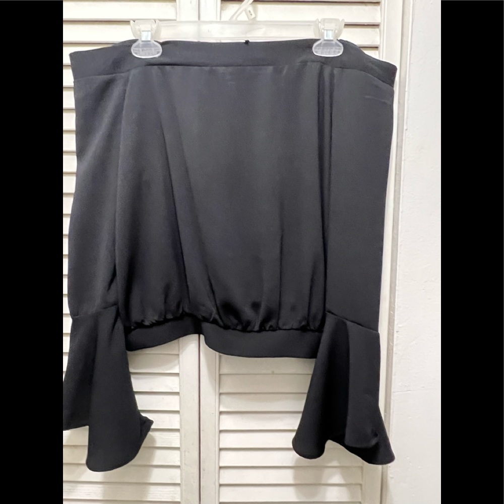 Small black off shoulder long sleeve top